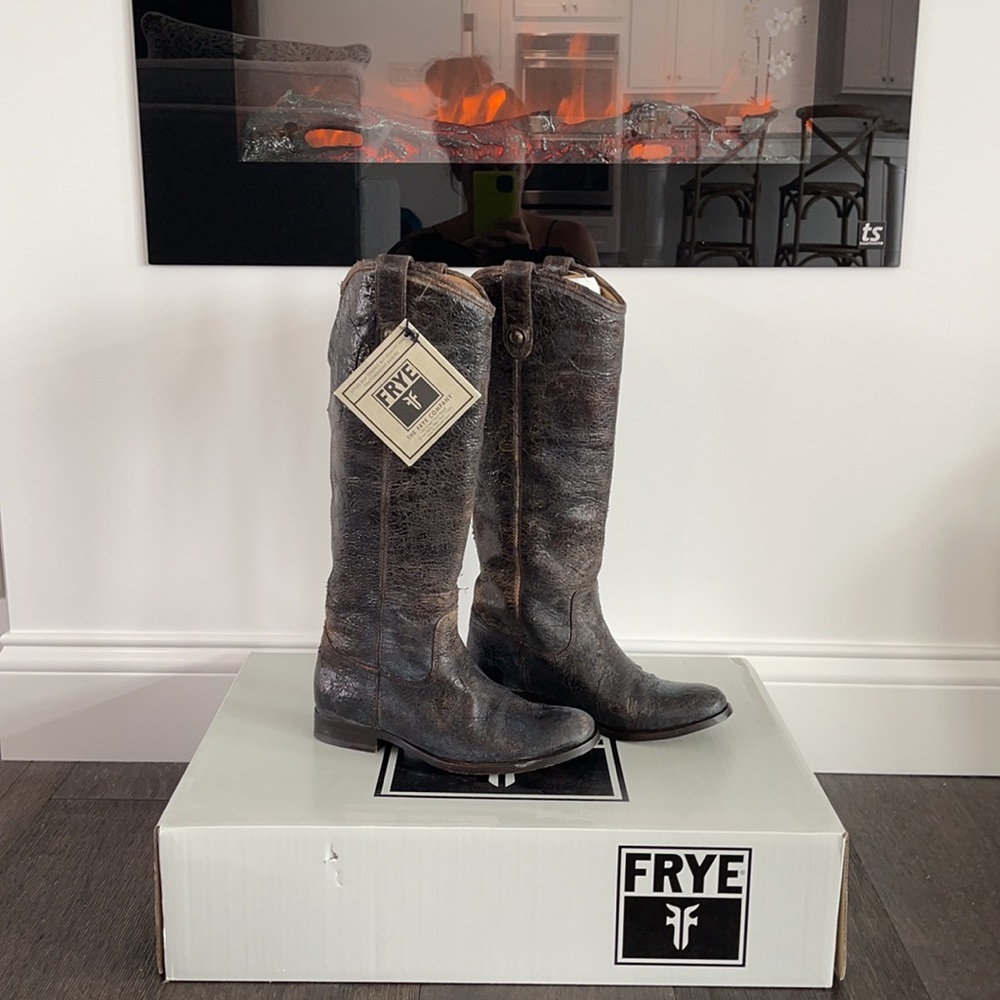 Frye Melissa Button Glazed Crackle Distressed Leather Boots - Worn Twice